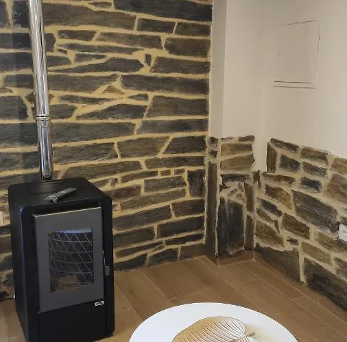 펜션 Recanto Da Encosta T0